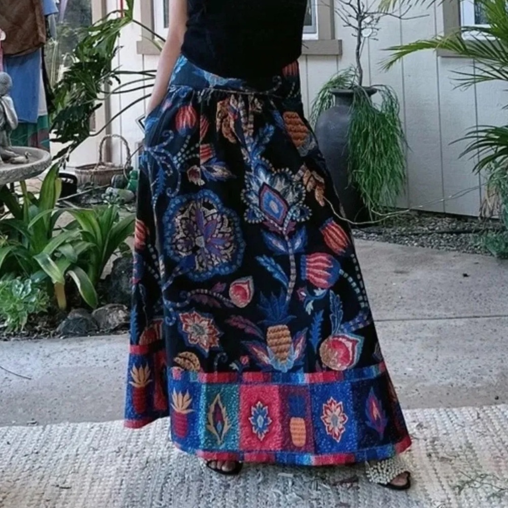 Farm Rio Sunset Tapestry skirt, size S, perfect condition